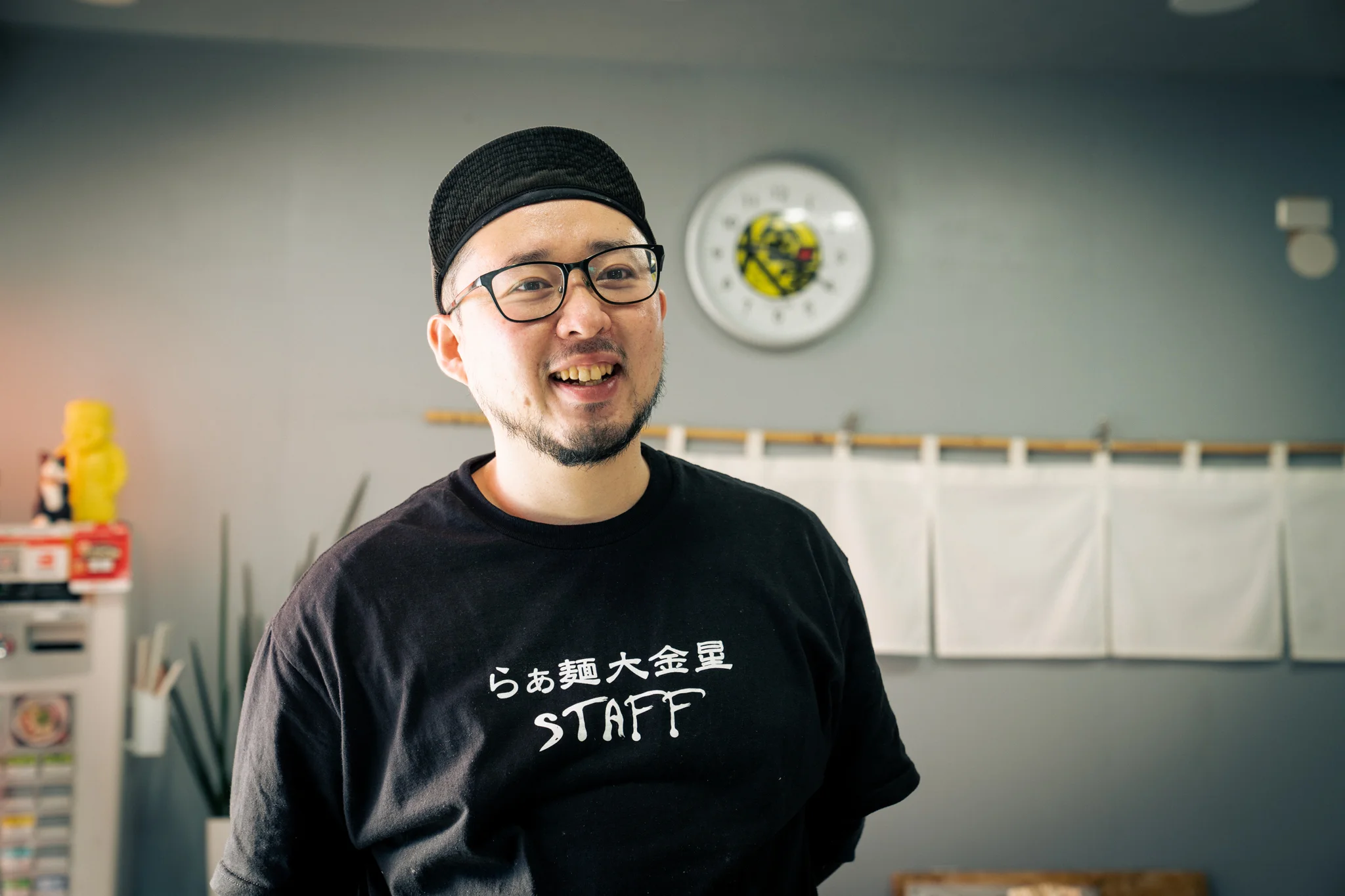 山本よしたかさん 笑顔